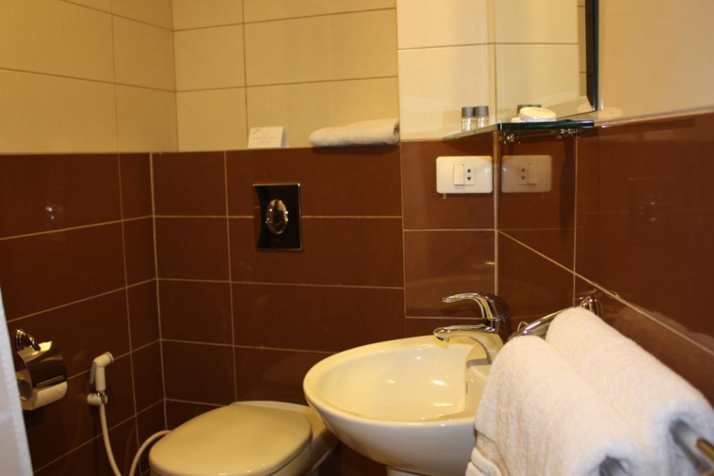 Mozart Hotel Beirut Eksteriør bilde