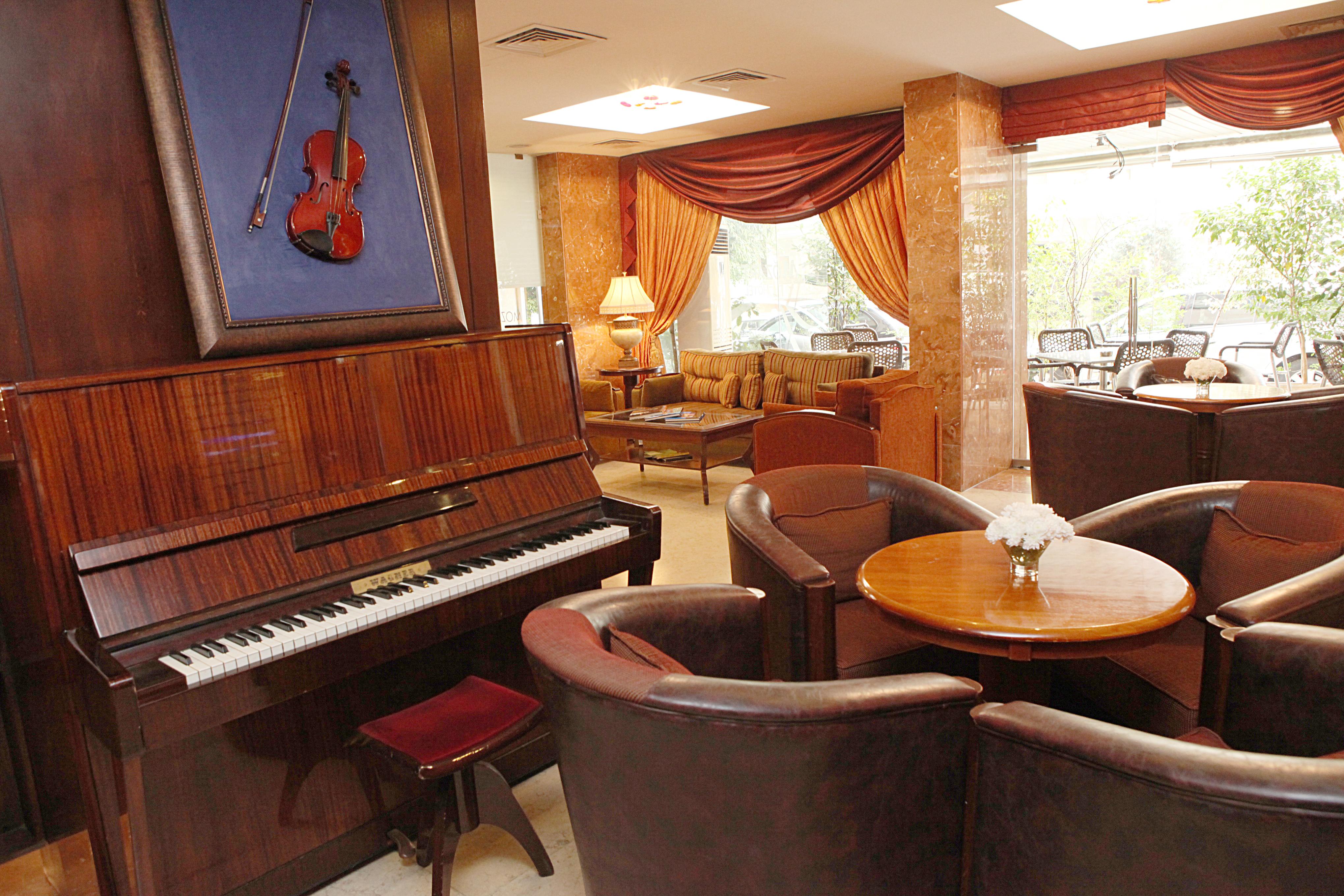 Mozart Hotel Beirut Eksteriør bilde