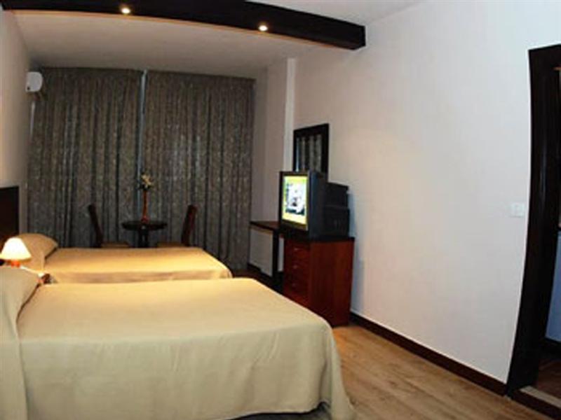Mozart Hotel Beirut Eksteriør bilde