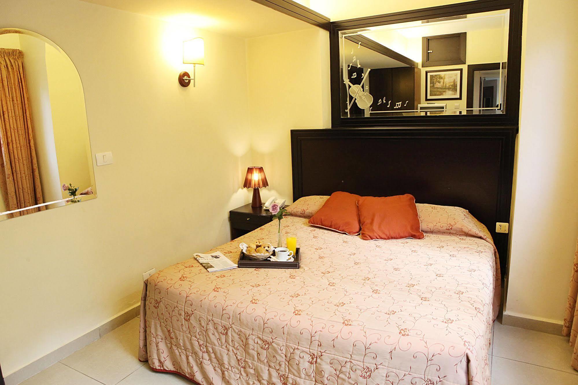 Mozart Hotel Beirut Eksteriør bilde
